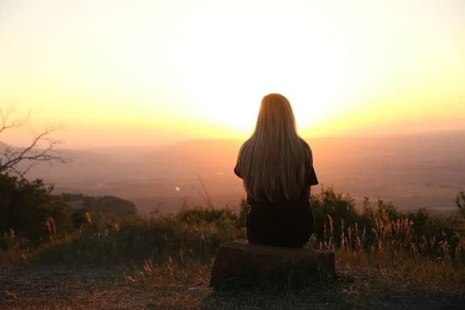 When Silence Speaks: All about the Transformative Power of Inner Reflection in Self-Healing